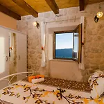 Falcon Rook Villa