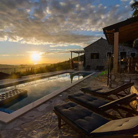 Villa Falcon Rook Gruda